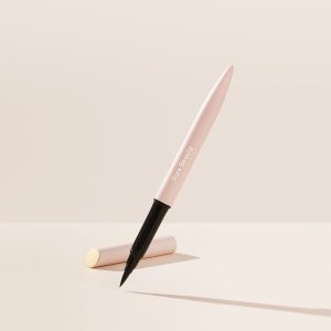 Perfect Strokes Matte Liquid Liner - Black